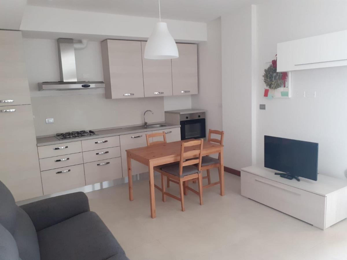 Barcellona Appartement Rimini Buitenkant foto