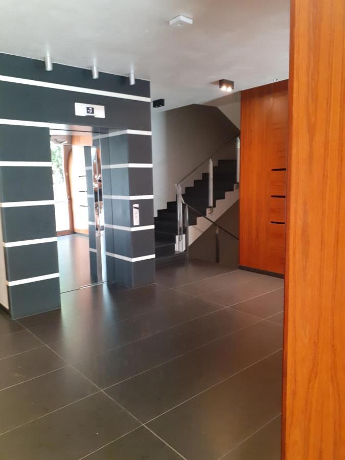 Barcellona Appartement Rimini Buitenkant foto