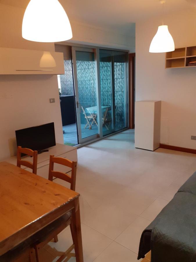 Barcellona Appartement Rimini Buitenkant foto